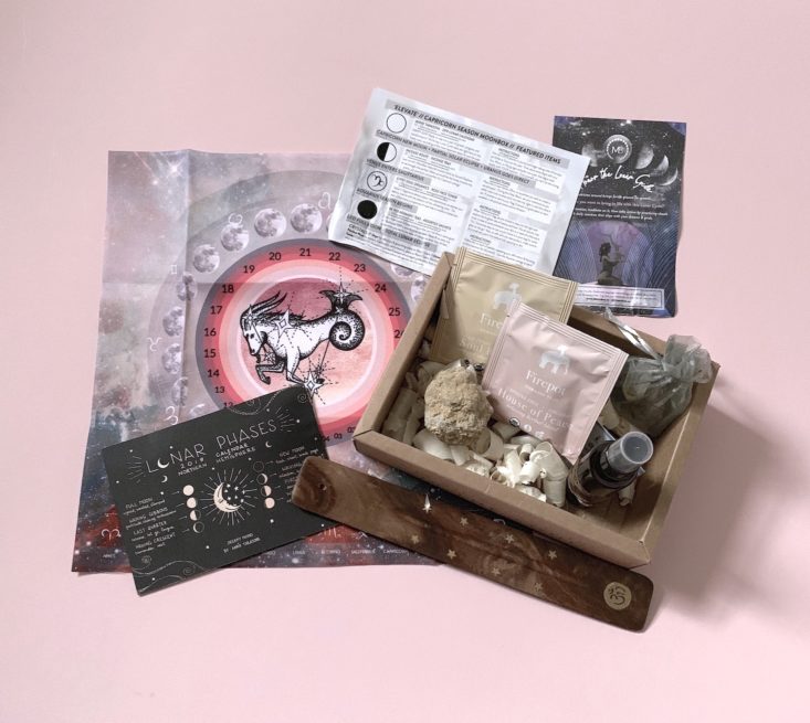 MoonBox by Gaia Collective Subscription Review January 2019 - All Goodies Top