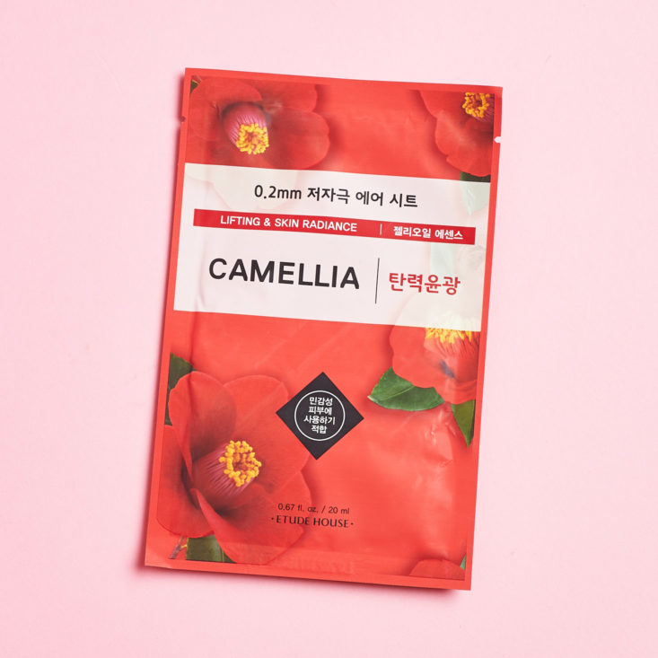 Piibu December 2018 camellia mask