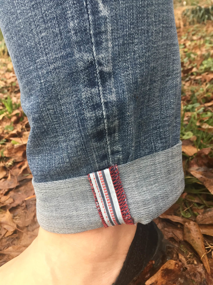 Wantable Style Edit Subscription Review December 2018 - Carter Girlfriend Mid Vintage Wash by Jag Jeans Closer