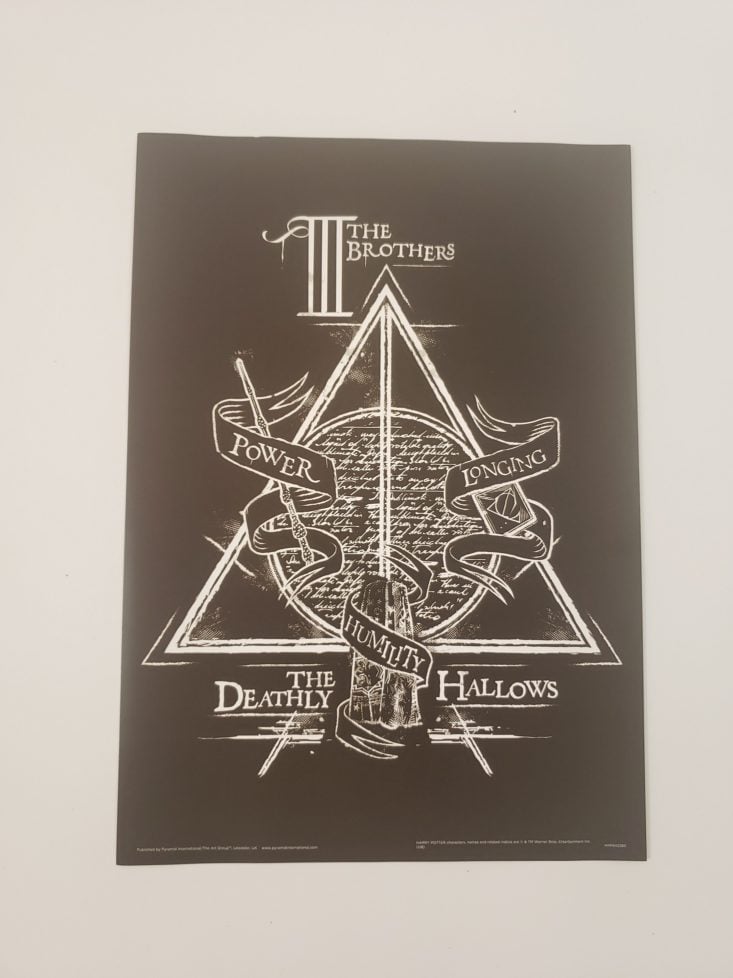 Geek Gear World of Wizardry Review January 2019 – Deathly Hallows Print 2
