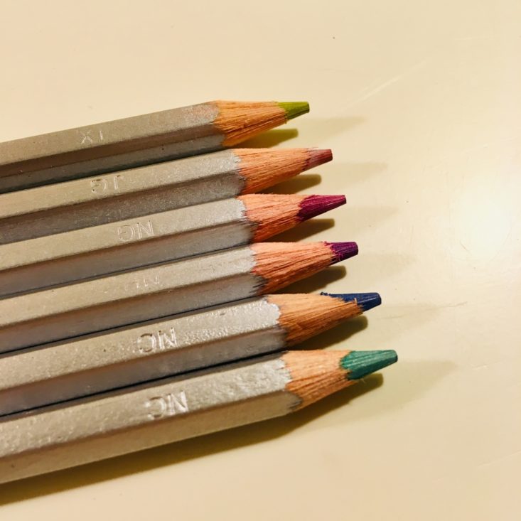 Smart Art Flipbook January 2019 - Derwent Metallic Colored Pencils Point Top
