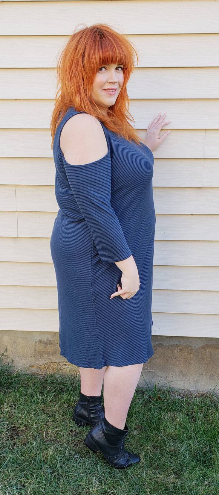 Stitch Fix Plus Size Clothing Box Review December 2018 - Jeannie Cold Shoulder Dress by Market Spruce Size 2x Onn Pose 3 Side