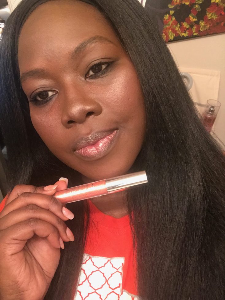 Boxycharm Tutorial March 2019 - Oryza Opaline To Gloss Holding After Applied Front