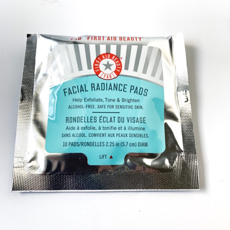Derma E Ydelays Ultra Favs Box Review March 2019 - First Aid Beauty Facial Radiance Pads Top