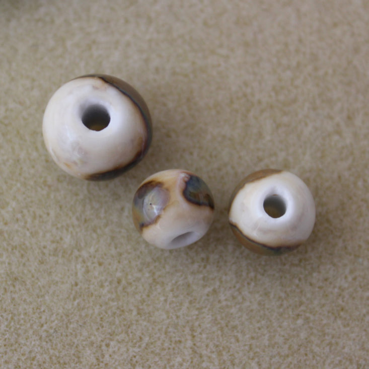 Dollar Bead Box March 2019 - 8-10mm Hand-Painted Large-Hole Porcelain Rounds, Beige With Khaki (3) Open Top