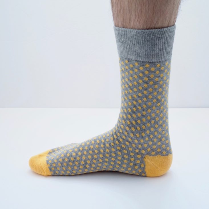 Gentlemans Box March 2019 - GOTN Socks Wearing Side