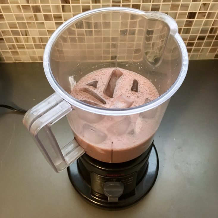Home Chef Subscription Box Review March 2019 - Smoothie Ice In Jar Top