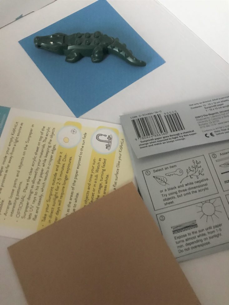 KidArtLit Deluxe Subscription Box Review March 2019 - Photo Paper In Box Top