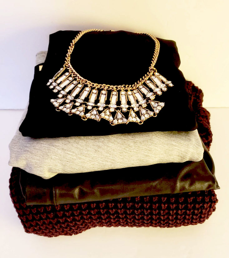 Stitch Fix Plus Size Clothing Box January 2019 - All Contents Front