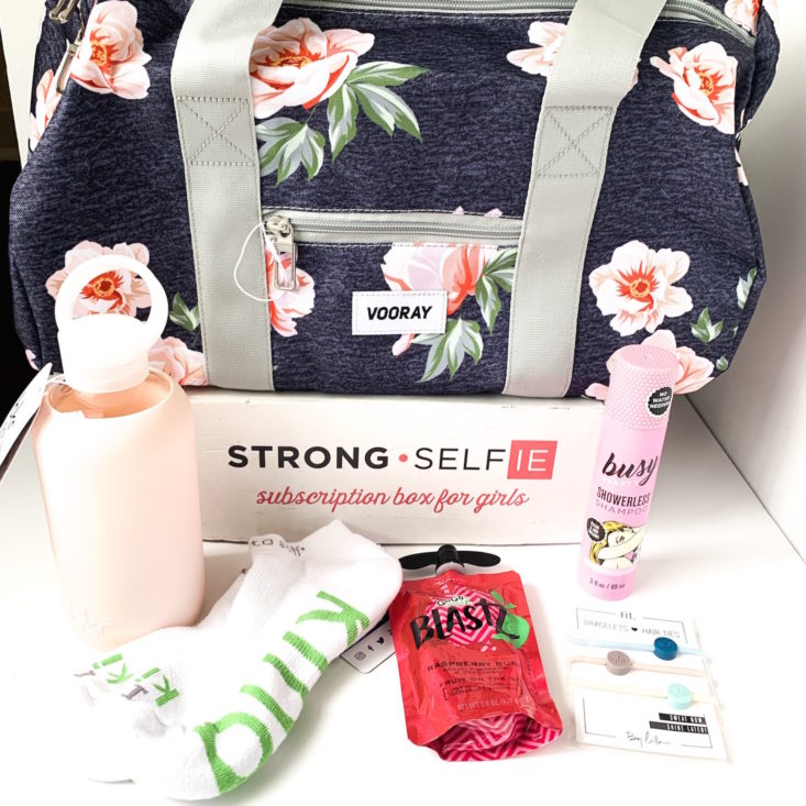 Strong Selfie Burst Box Spring 2019 - All Contents Front