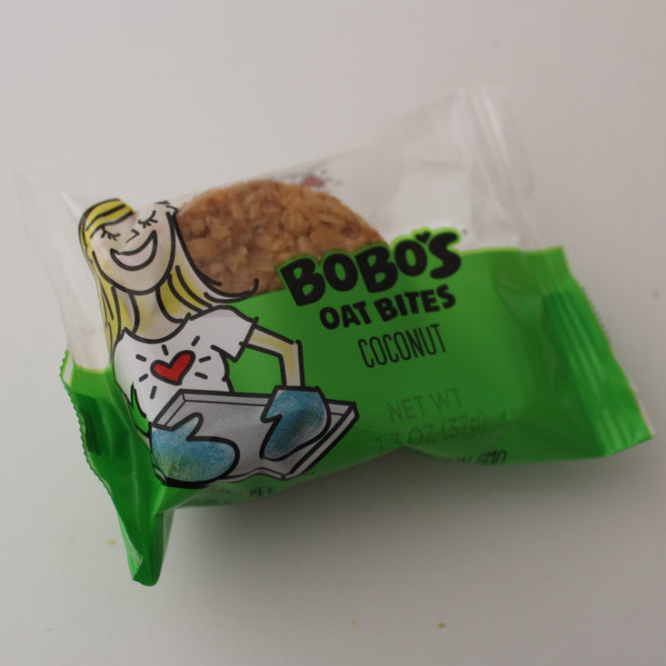 Vegan Cuts Snack March 2019 - Bobo’s Oat Bites, Coconut Package Front
