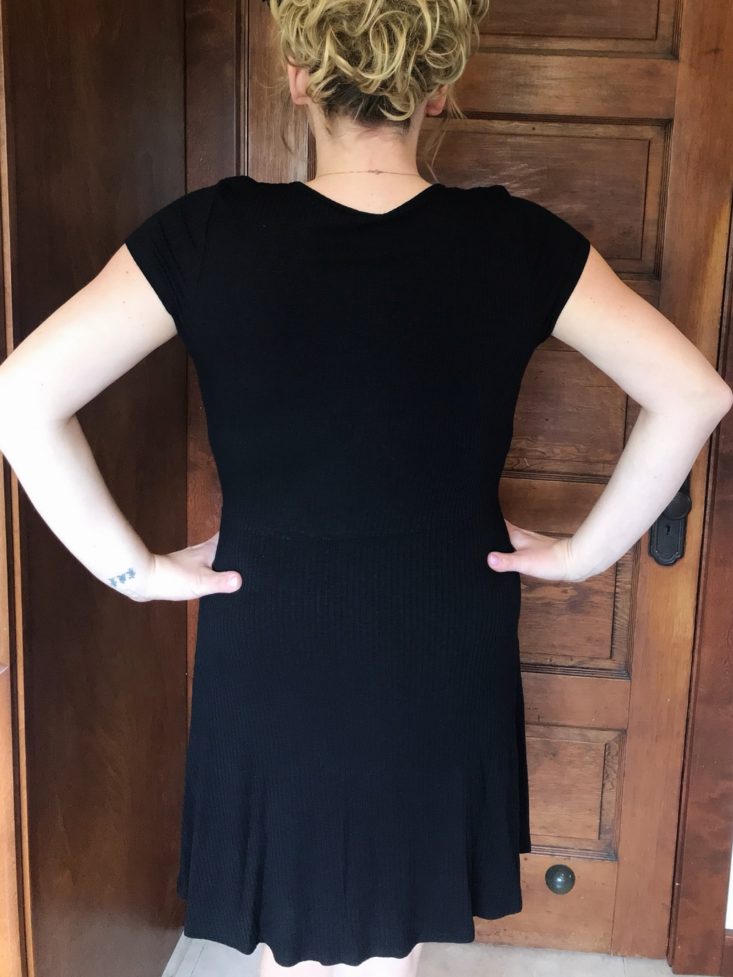 16 Golden Tote April 2019 - Black Dress On Back