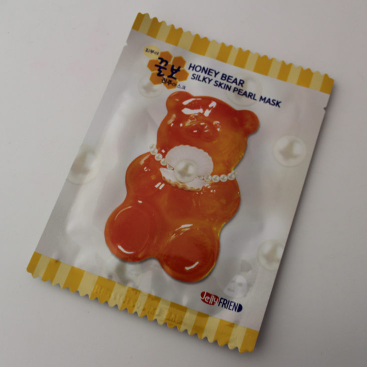 Beauteque Mask Maven Review March 2019 - Frienvita Honey Bear Silky Skin Pearl Mask Top