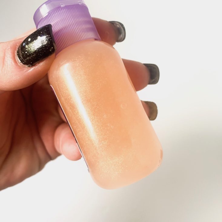 Fortune Cookie Soap March 2019 - Fairytales and Make Believe Shimmer Body Wash Back