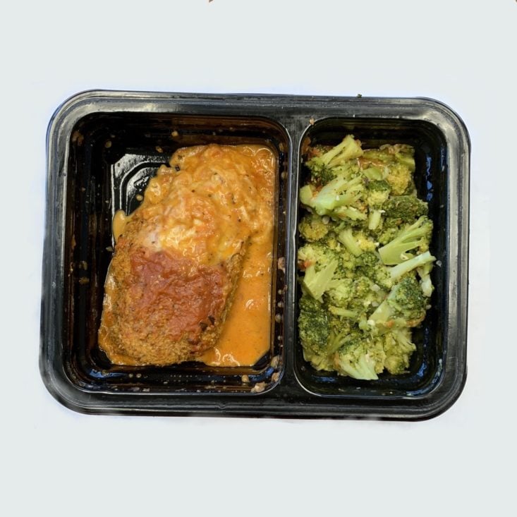 Freshly March 2019 - Sicilian-Style Chicken Parm with Broccoli Opened In Plate Top