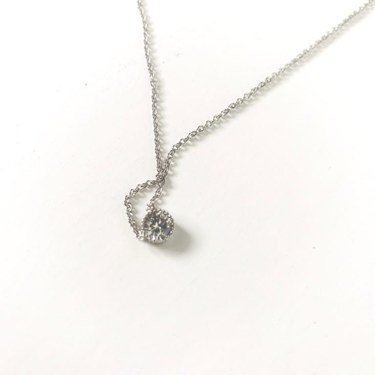 Glamour Jewelry Box March 2019 - Silver Necklace Closer Front