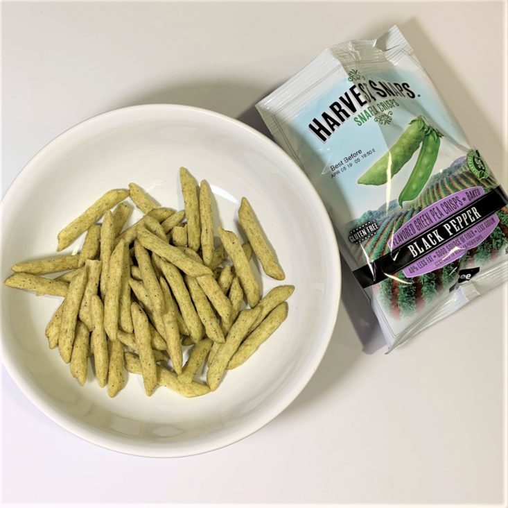 SnackSack Gluten-Free Review March 2019 - Harvest Snaps Snapea Crisps, Black Pepper, 1.75 oz Plated Top