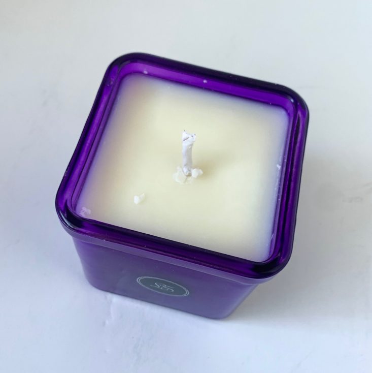 LoveSpoon Candle Club Review April 2019 - Hawaiian Breeze Soy Candle Uncapped Top