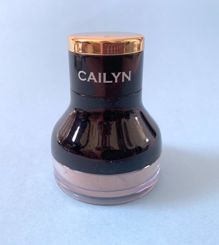 Slay Glam May 2019 - Cailyn Cosmetics Illumineral Bronzer Powder 2
