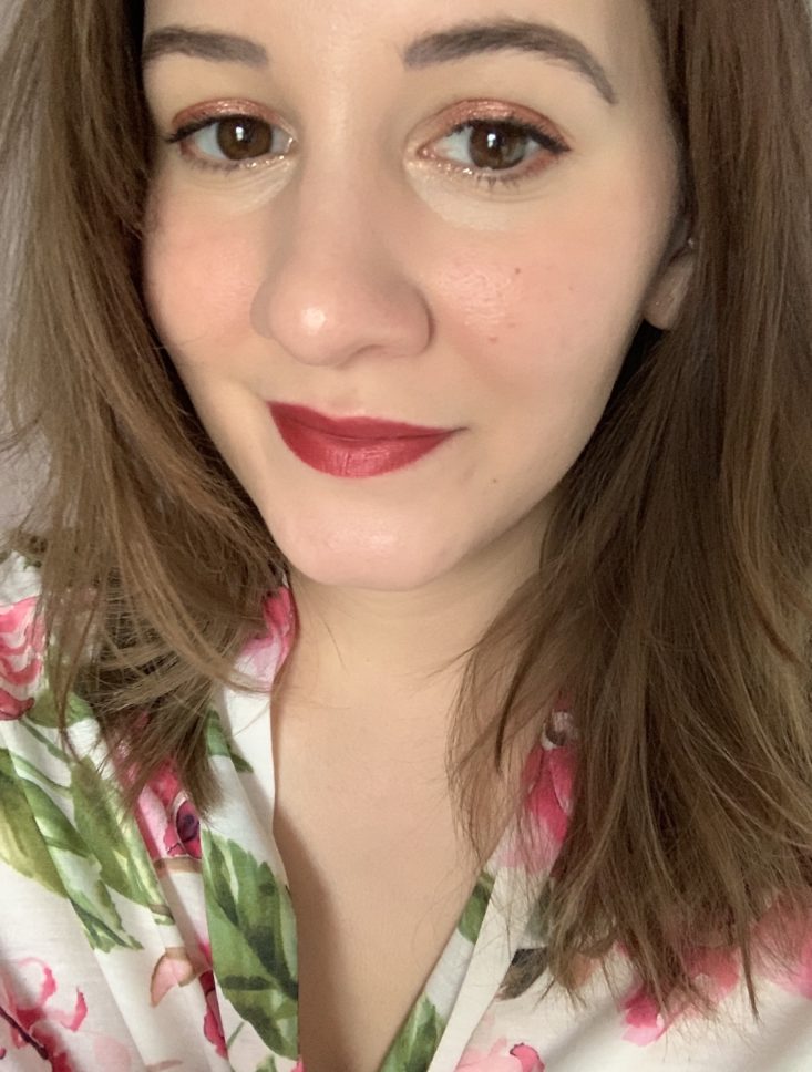 Sweet Sparkle Makeup Box Review April 2019 - Selfie Me Front
