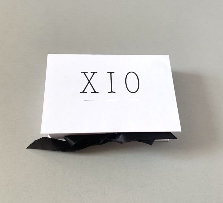 Xio Jewelry Subscription Review May 2019 - Box Closed Top