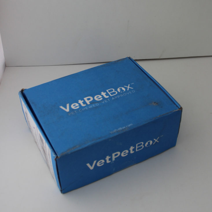 Vet Pet Box Cat June 2019 - Box Closed Front