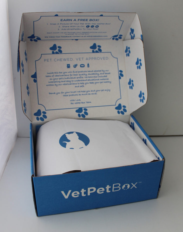 Vet Pet Box Dog June 2019 - Opened Box Top