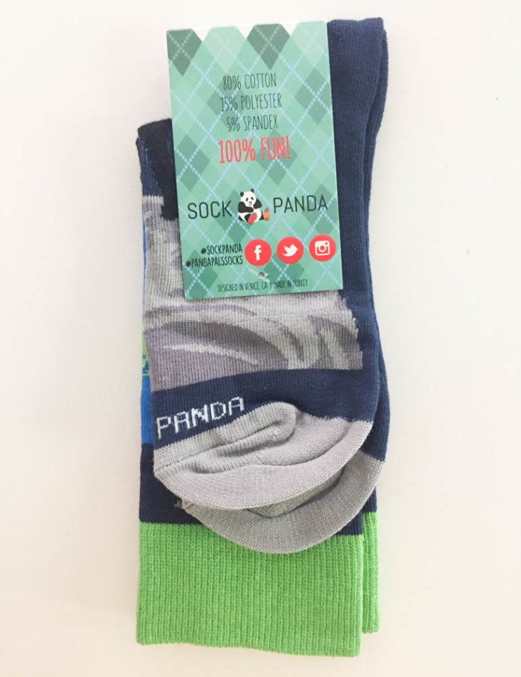 Sock Panda Men June 2019 - Globe Socks With Lable Back