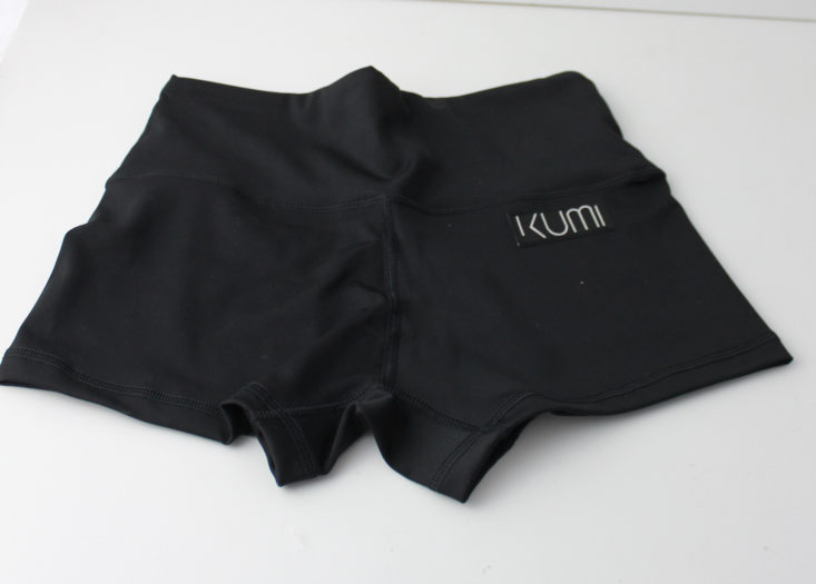 Gainz Box August 2019 - Kumi Booty Shorts Top