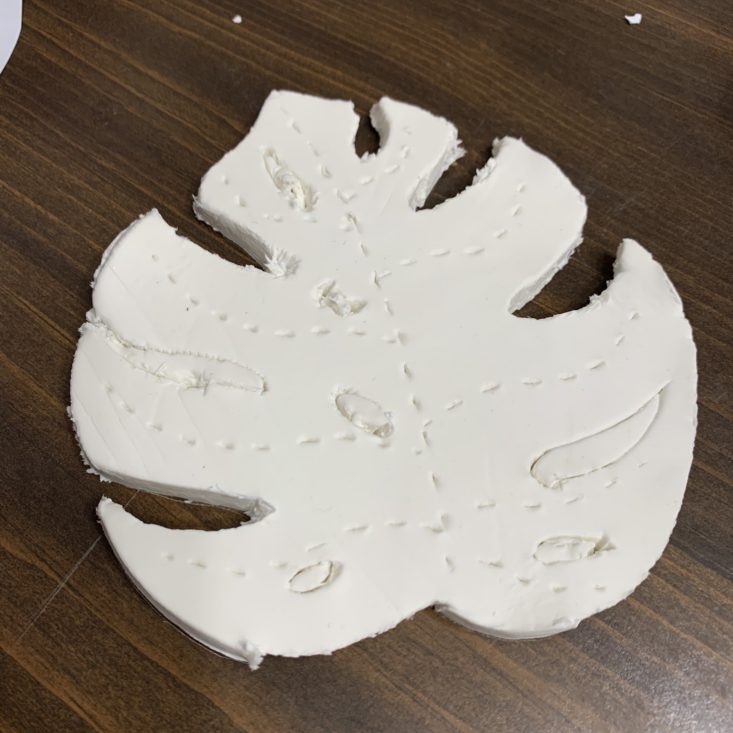 Home Made Luxe Monstera Clay Bowl Craft Kit 2019 - Smoothing Edges 1 Top