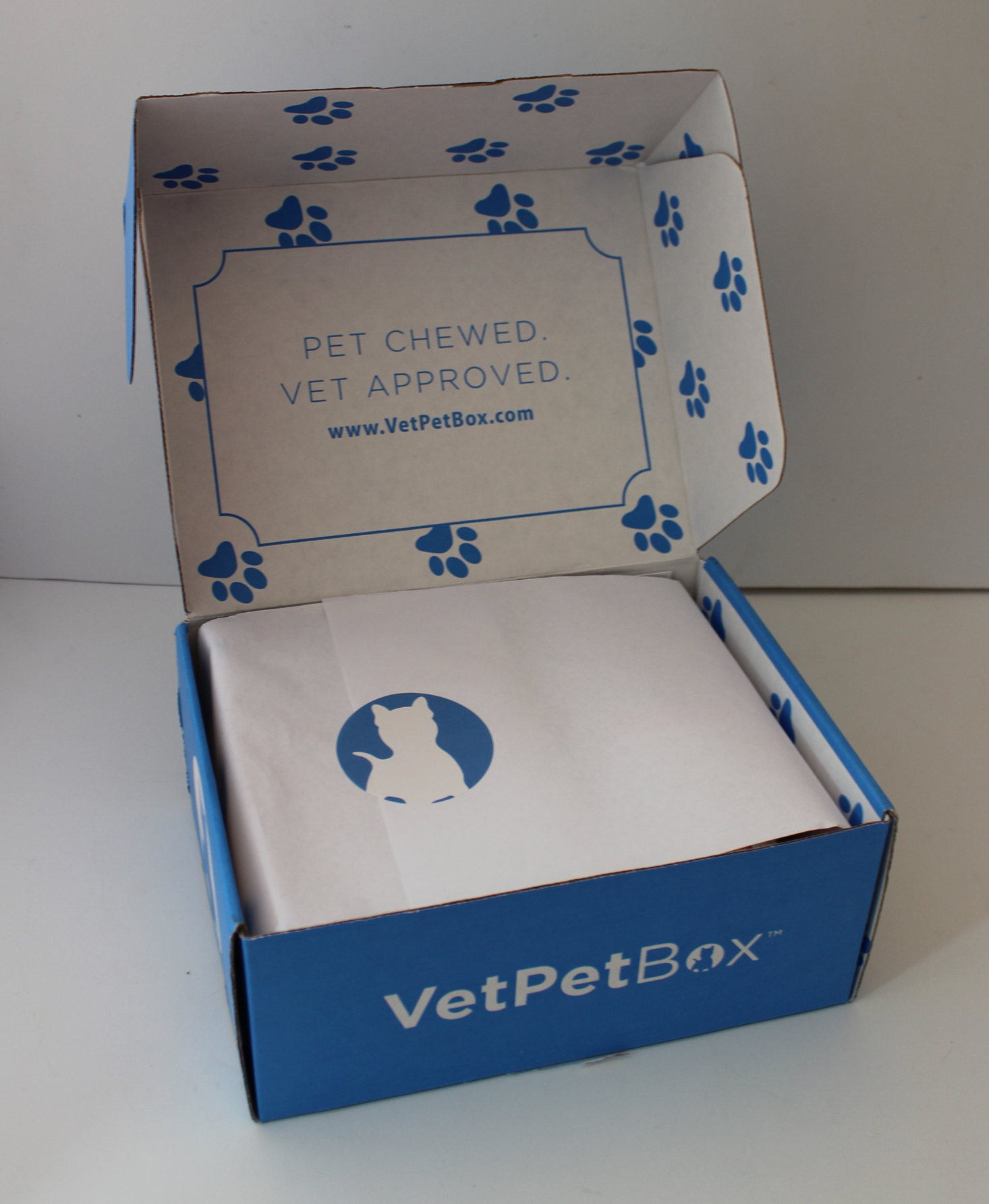 Vet Pet Box Dog October 2019 Inside