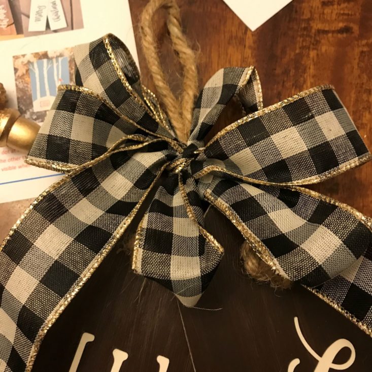 Confetti Grace Nov/Dec 2019 tying bow second step